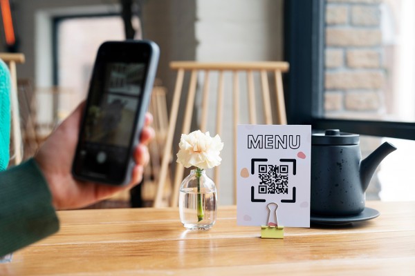 The Rise of QR Code Menus: A Convenient and Safe Solution for the Hospitality Industry